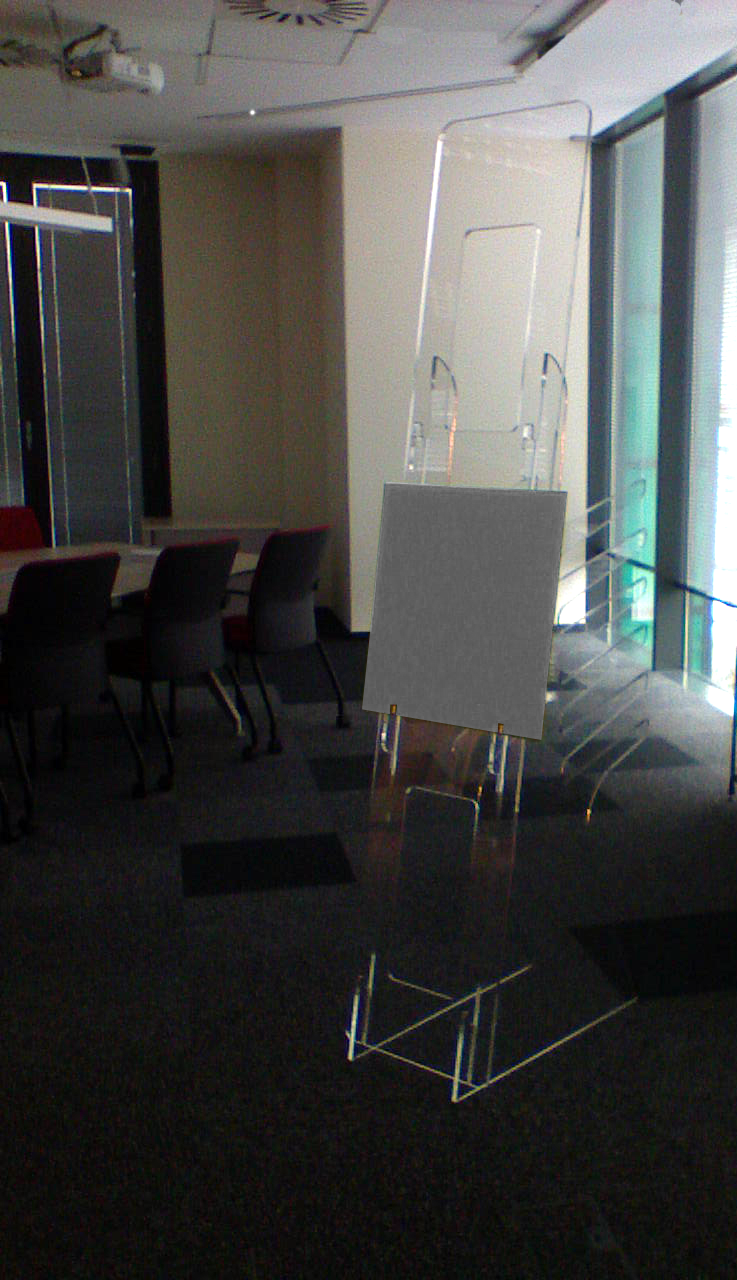 Huzar - mebel ekspozycyjny